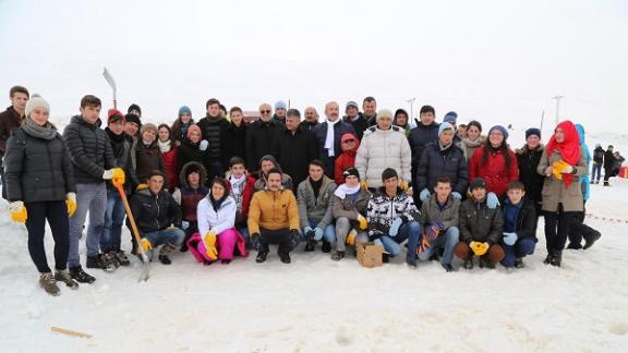 RENK Projesi Kapsamında Ovit Yaylasında Kardan Adam Festivali Düzenlendi.