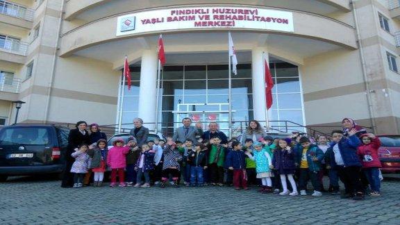 Atatürk Anaokulu  Öğretmenleri ve Öğrencileri Fındıklı Huzurevi  Ziyaret  Etti.