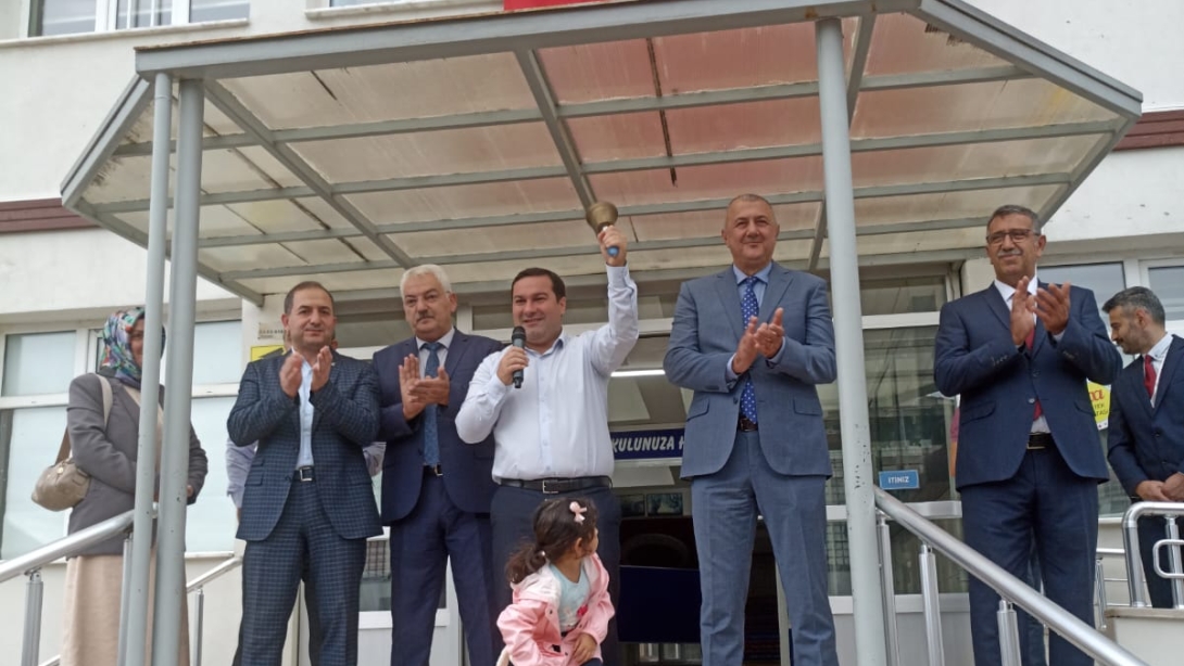 Ardeşen'de yeni Eğitim-Öğretim yılı başladı..